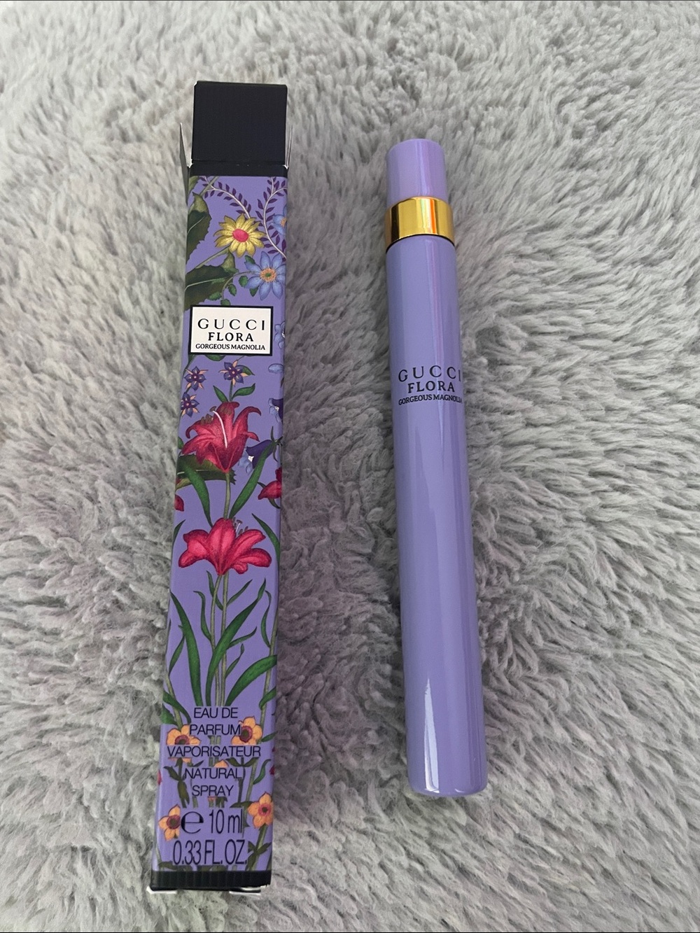 Gucci Flora Gorgeous Magnolia Travel Spray - Lavender with Gold Accent